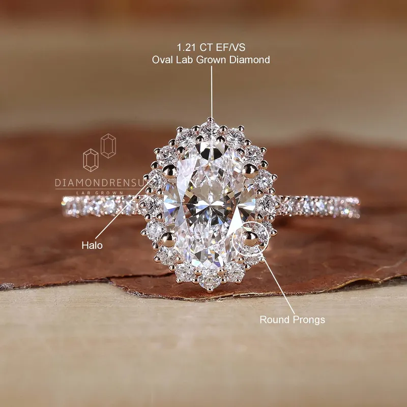 Oval Cut Lab Grown Diamond Halo Engagement Ring for Women vy 9