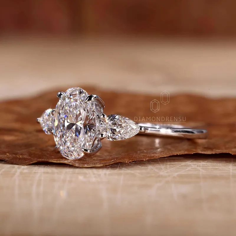 Oval Diamond Engagement Ring, Three Stone Lab Grown Diamond Ring vy 2