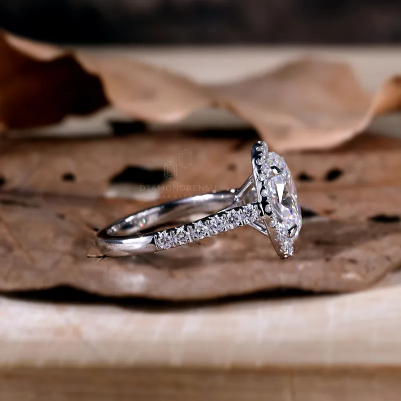 Oval Engagement Ring, 2.50 CT IGI Certified F/VS Lab Created Diamond Halo Engagement Ring, Anniversary Gift for Her vy 4