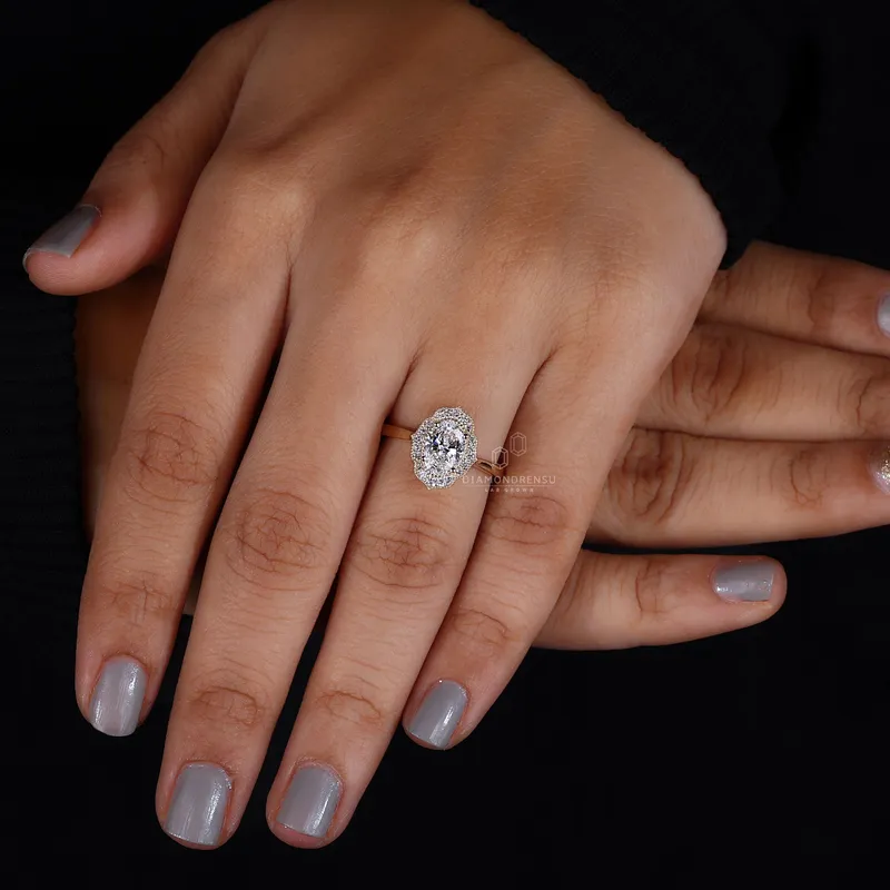 Oval Halo Engagement Ring for a Lasting Impression vy 9