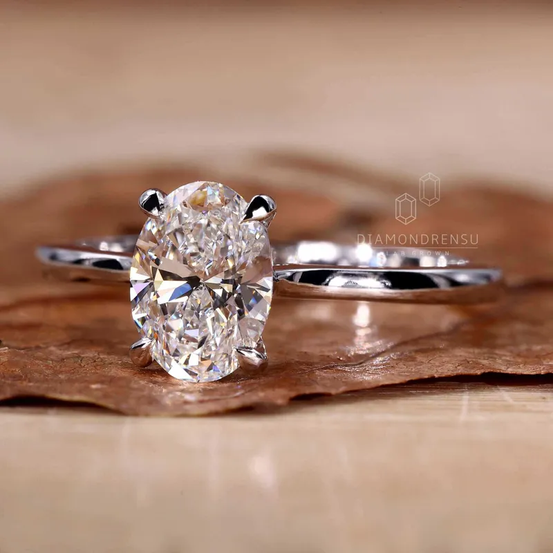 Oval Lab Grown Diamond Ring, Solitaire Engagement Ring vy 5