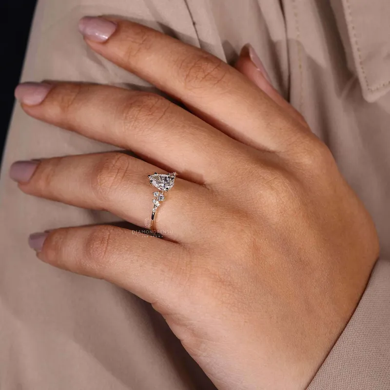Pear Cut Lab Created Diamond Engagement Ring For Modern Women vy 8