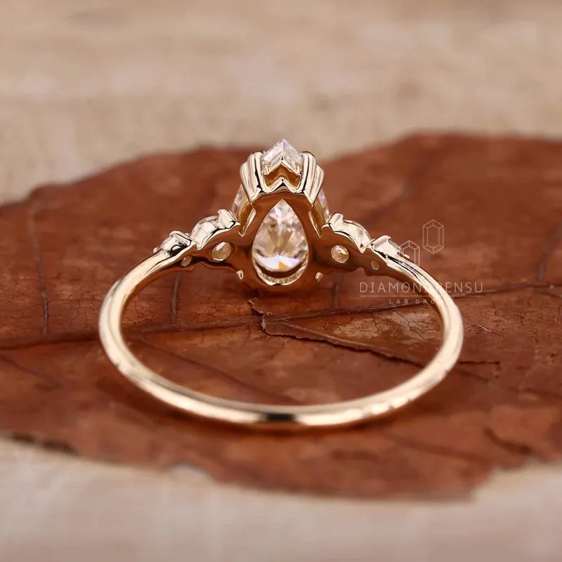 Pear Cut Lab Grown Diamond Five Stone Engagement Ring vy 4