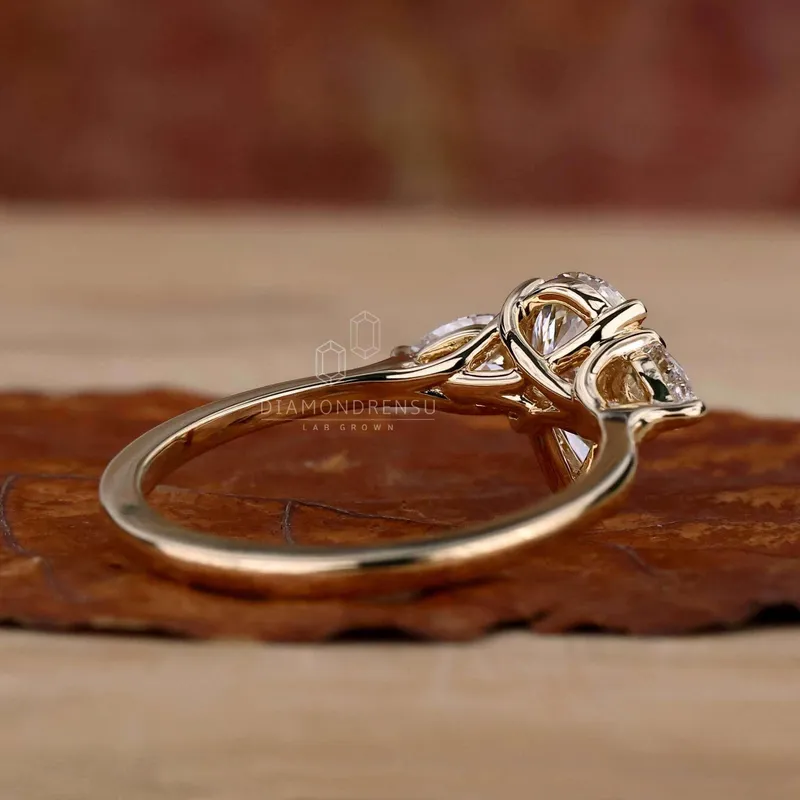 Pear Cut Three Stone Lab Grown Diamond Engagement Ring vy 5
