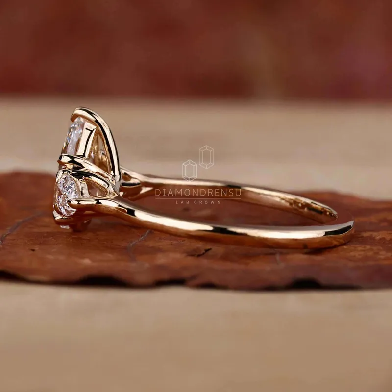 Pear Cut Three Stone Lab Grown Diamond Engagement Ring vy 3