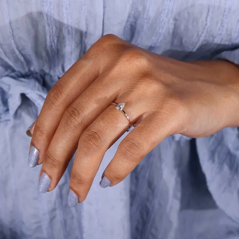 Pear Shaped Lab Grown Diamond Engagement Ring for Women vy 7