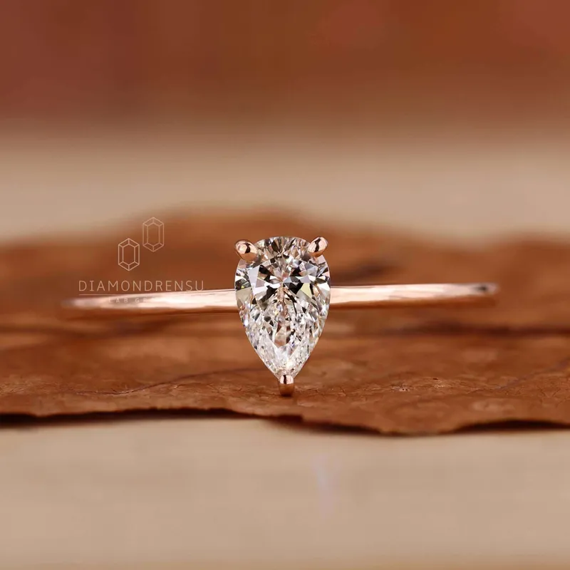 Pear Shaped Lab Grown Diamond Engagement Ring for Women vy 4