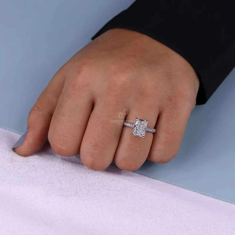 Radiant Cut Diamond Ring, Lab Grown Diamond Engagement Ring vy 3