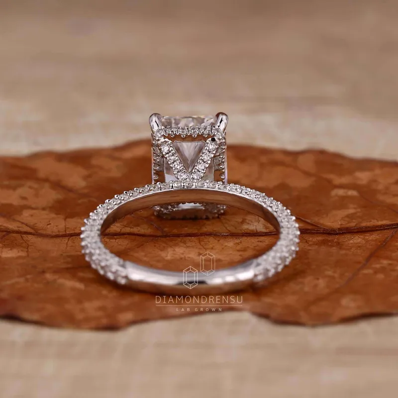 Radiant Cut Diamond Ring, Lab Grown Diamond Engagement Ring vy 2