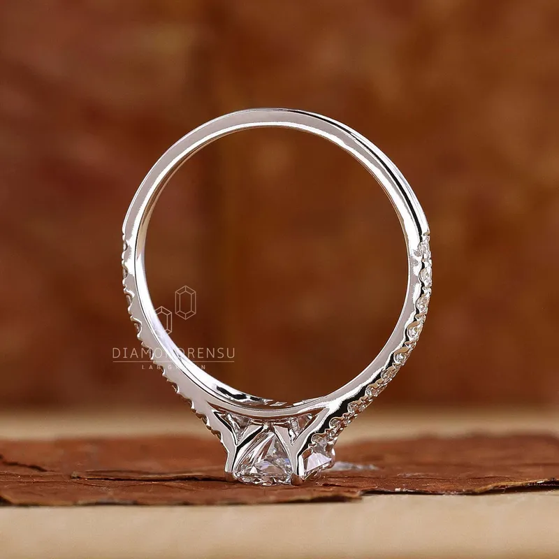Radiant Cut Lab Grown Diamond Split Shank Engagement Ring vy 8