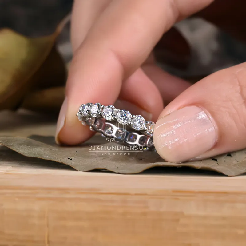 Round Cut Lab Grown Diamonds Eternity Wedding Band vy 2