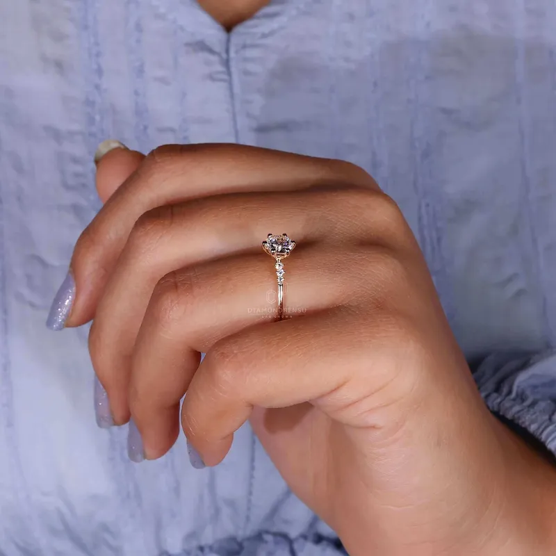 Round Diamond Engagement Ring, Six Prong Lab Grown Diamond Ring vy 6