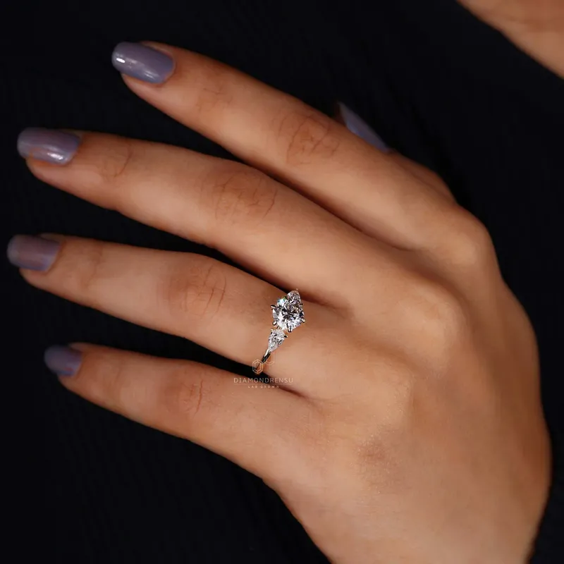 Round Diamond with Pear Side Stones Ring - Unique Charm view 8