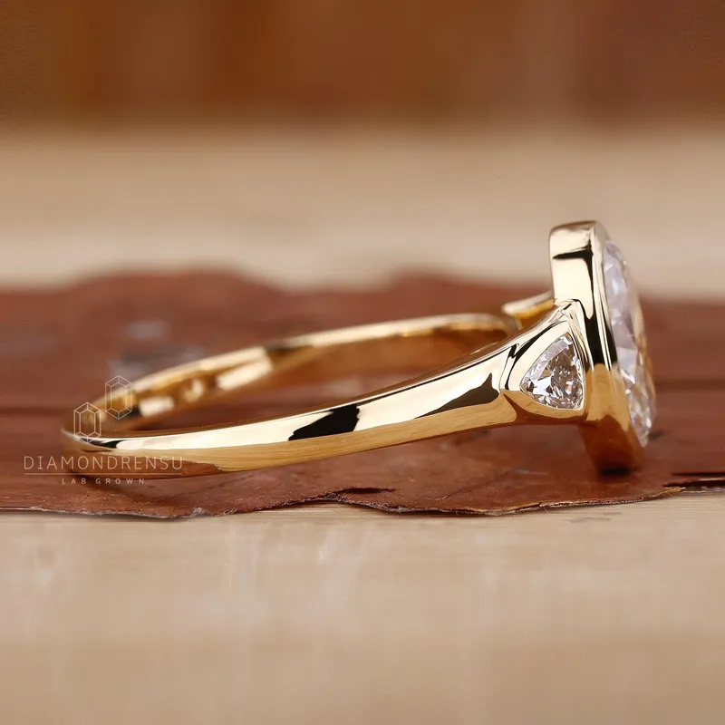 Three Stone Oval Engagement Ring Modern Beauty view 3