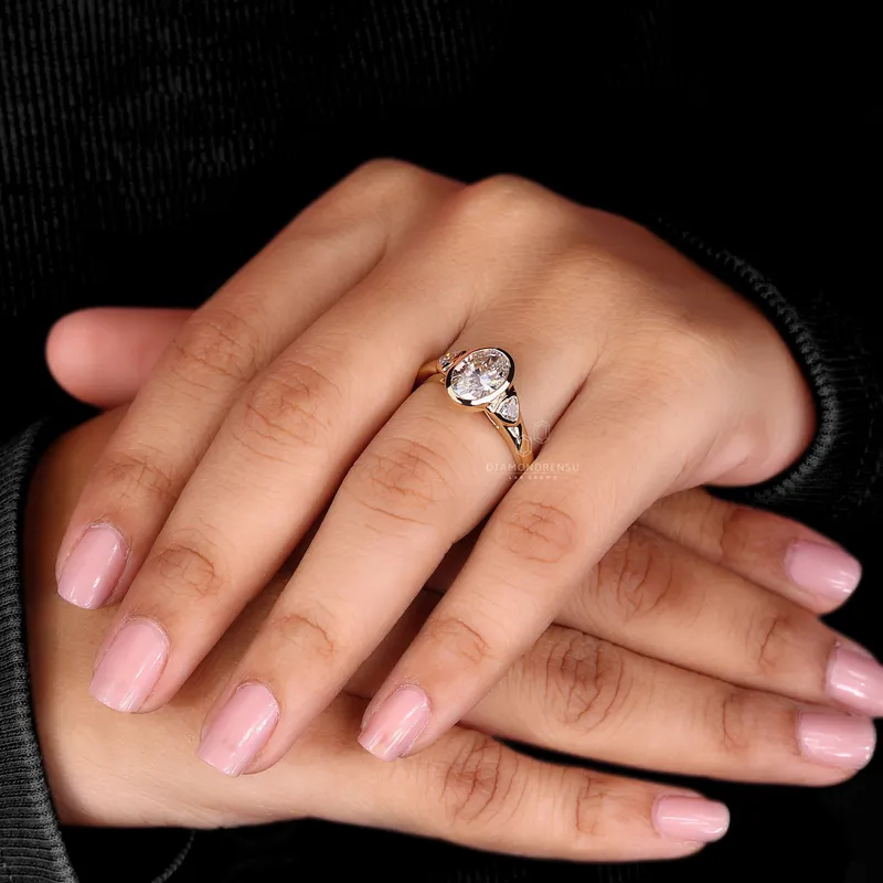 Three Stone Oval Engagement Ring Modern Beauty view 7