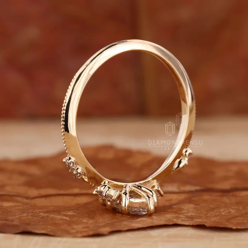 Vintage Engagement Ring, Marquise Cut Lab Grown Diamond Ring vy 2
