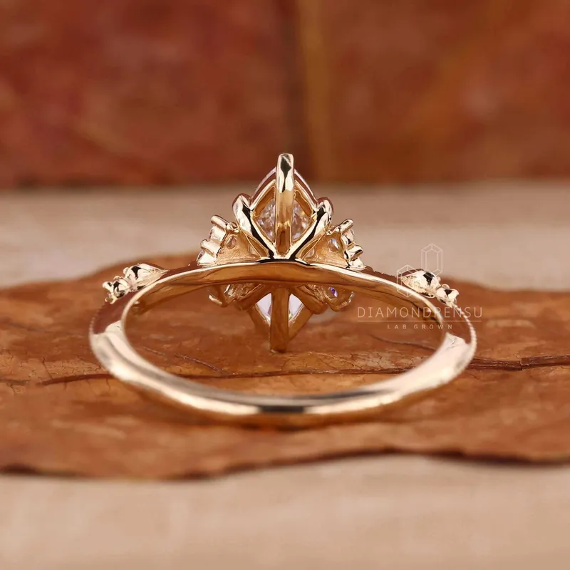 Vintage Engagement Ring, Marquise Cut Lab Grown Diamond Ring vy 4