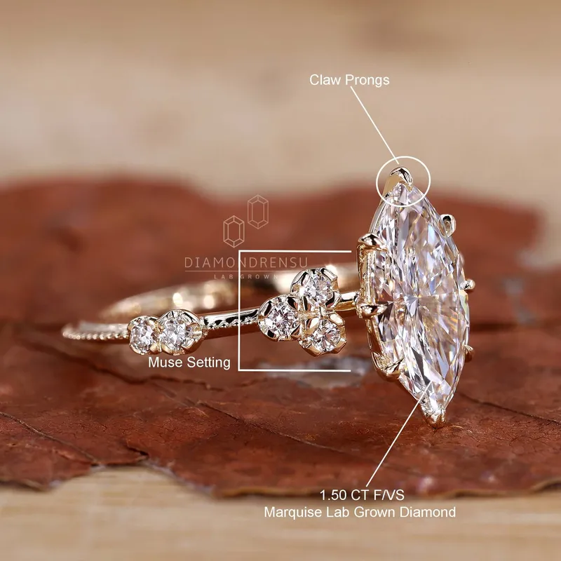 Vintage Marquise Cut Diamond Ring - Timeless Elegance vy 9