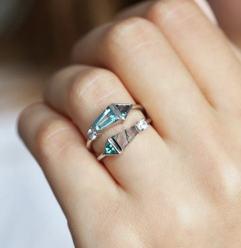 Dita Trapezoid-Cut Aquamarine Alexandrite Diamond Cluster Ring view 10