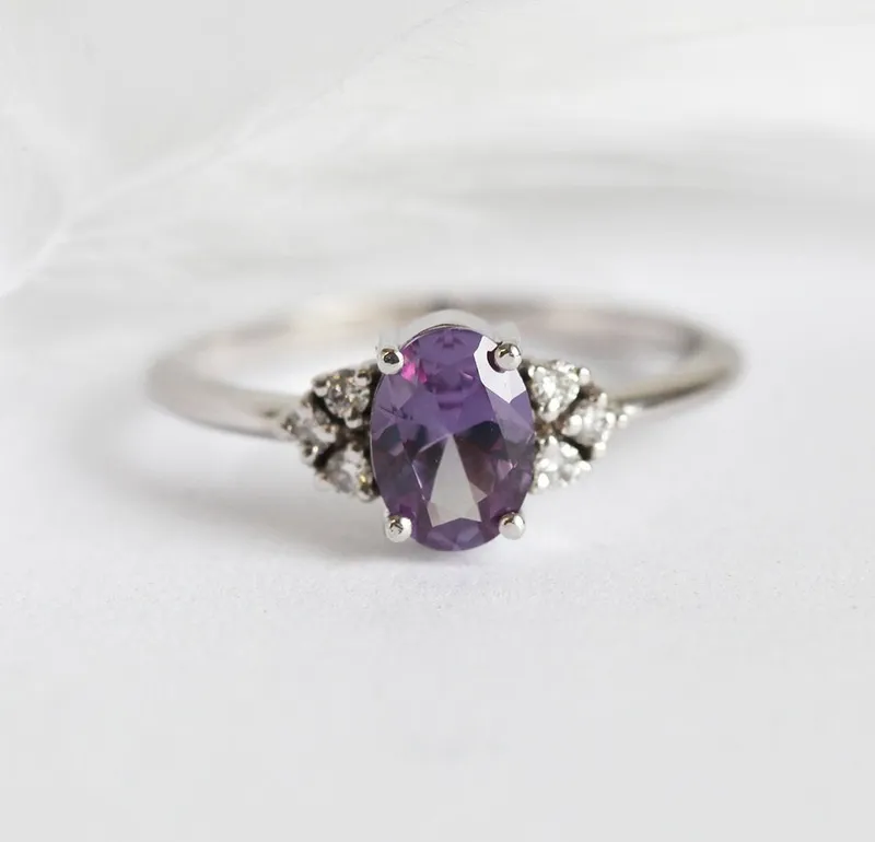 Dora Lab Alexandrite & Diamond Ring vy 3