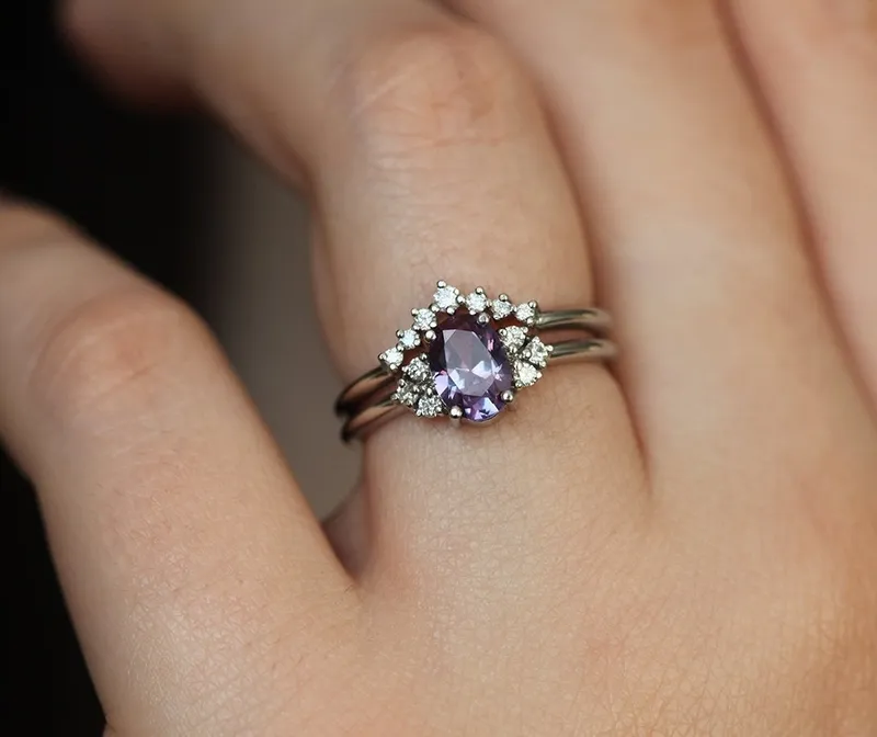 Dora Lab Alexandrite & Diamond Ring vy 5