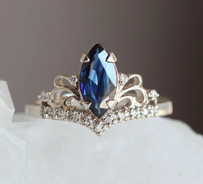 ELAINE BLUE SAPPHIRE DIAMOND RING view 2