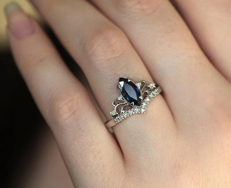 ELAINE BLUE SAPPHIRE DIAMOND RING view 3