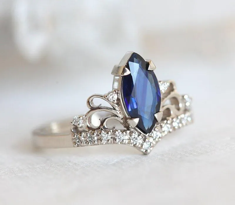 ELAINE BLUE SAPPHIRE DIAMOND RING view 5