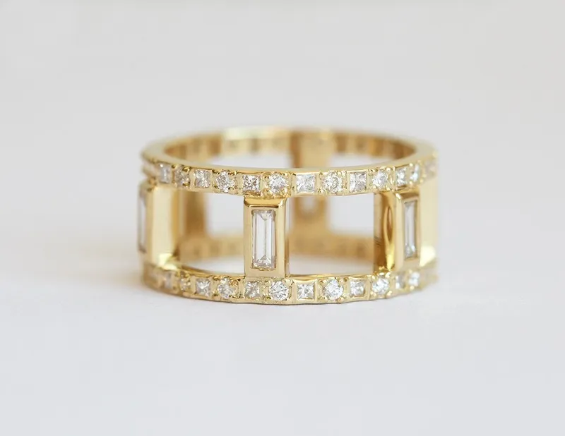 EDWINA DIAMOND RING view 4
