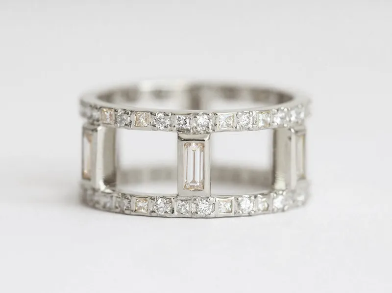 EDWINA DIAMOND RING view 7