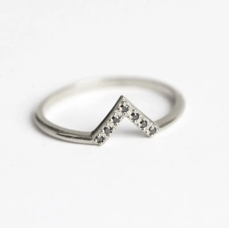Elegant Black Diamond Chevron Gold Ring With Prong Setting view 7