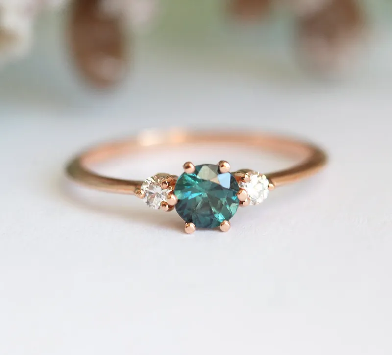 Elle Teal Sapphire Diamond Ring vy 8