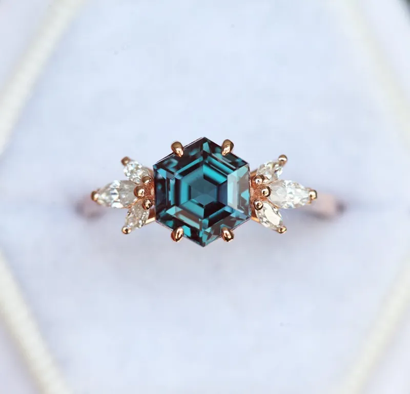 Elliot Hexagon Alexandrite Ring vy 5