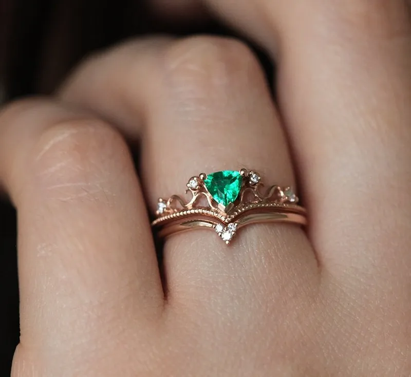 ELSA EMERALD RING SET view 2
