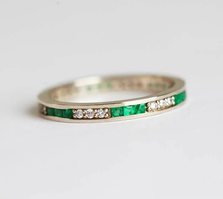 EMERALD WEDDING BAND, EMERALD WEDDING RING view 3