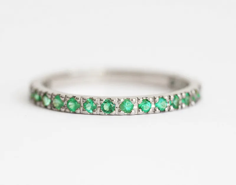 Emerald Wedding Ring, Emerald Wedding Band vy 7