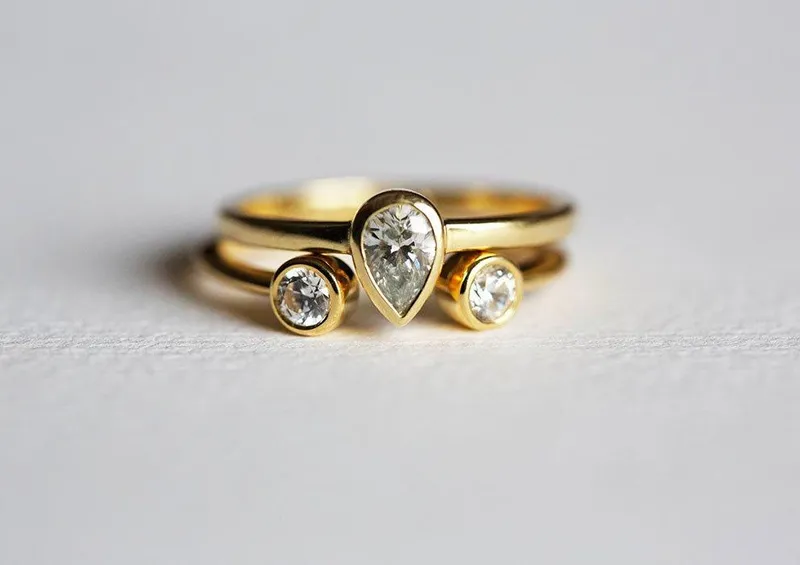 Engagement Ring Set, Wedding Ring Set pear cut engagement ring