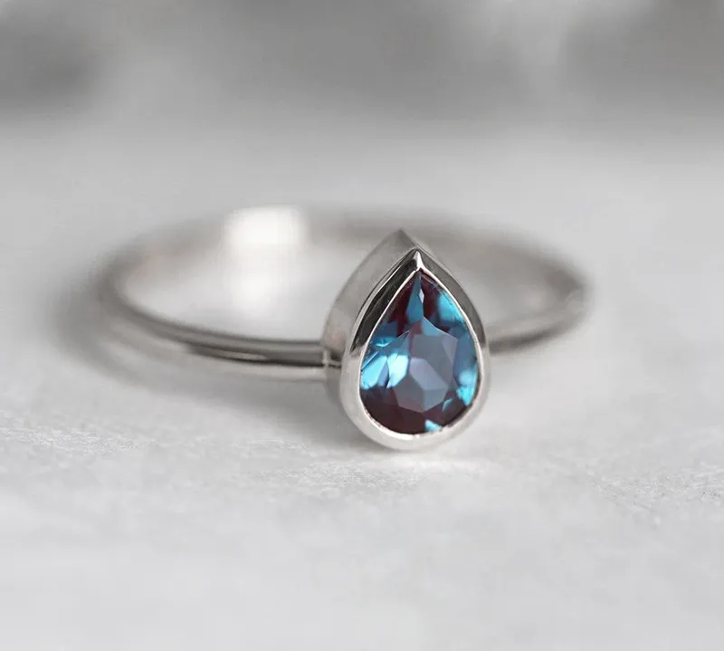 Esperanza Alexandrite Ring vy 6