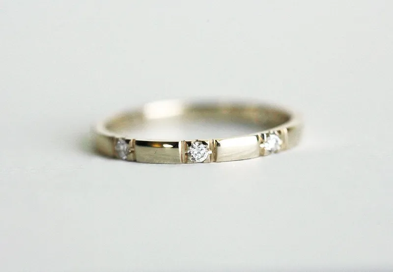 ETERNITY DIAMOND RING, YELLOW GOLD DIAMOND RING vy 4