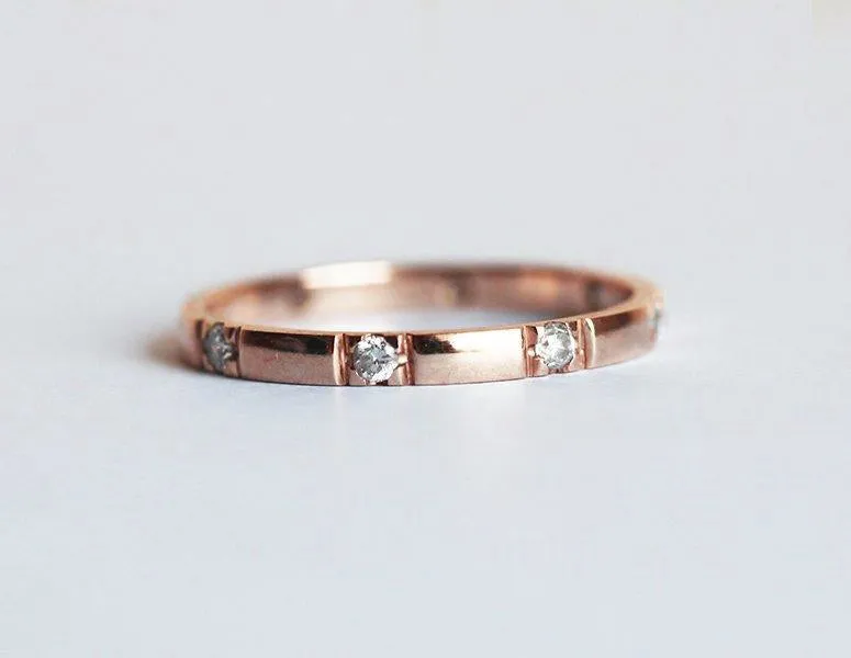 ETERNITY DIAMOND RING, YELLOW GOLD DIAMOND RING vy 6