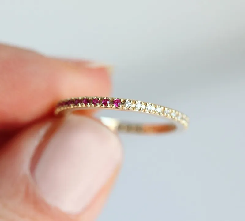 ETERNITY RUBY WEDDING BAND, DIAMOND AND RUBY RING vy 5