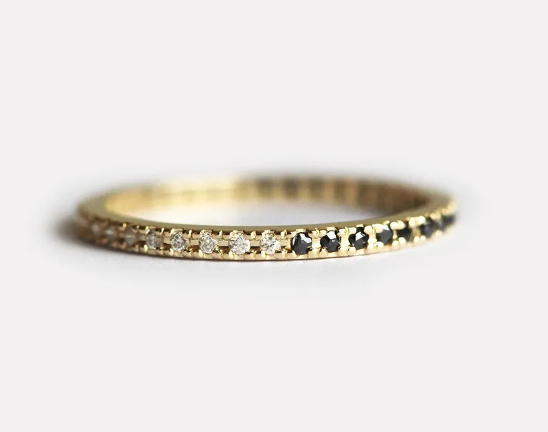 ETERNITY RUBY WEDDING BAND, DIAMOND AND RUBY RING vy 7