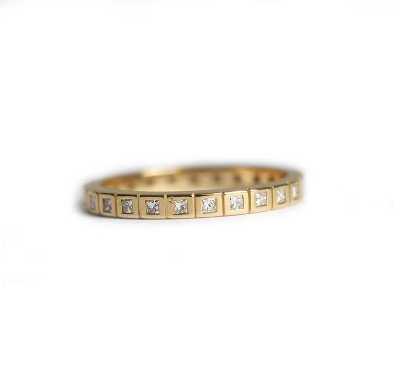 ETERNITY WEDDING RING, PRINCESS DIAMOND ETERNITY BAND vy 5