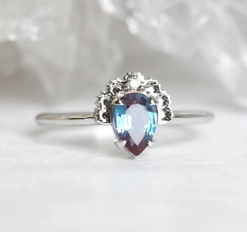 Etta Alexandrite Ring view 2