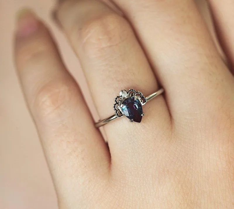 Etta Alexandrite Ring view 3