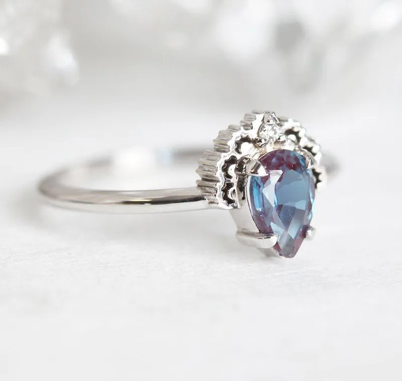 Etta Alexandrite Ring view 7