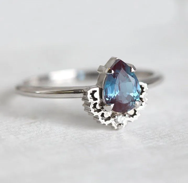 Etta Alexandrite Ring view 9