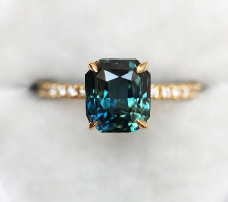 Extravaganza Sapphire Tourmaline Diamond Ring Set view 6