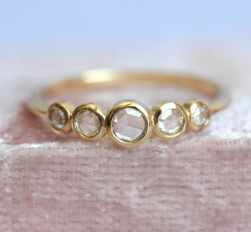 Filipa Diamond Ring vy 10