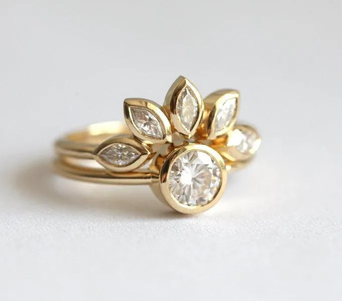 Floral Diamond Engagement Ring Set With Petal Crown Band view 3